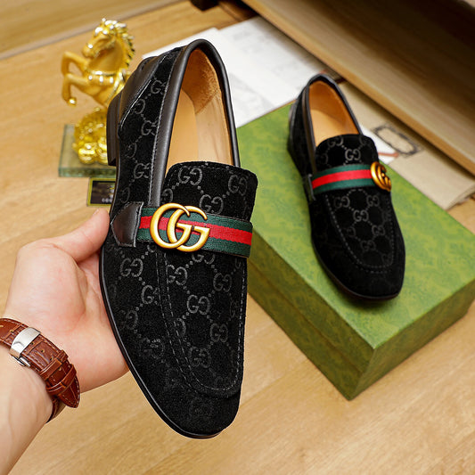 Classic design black suede g&stripes pattern formal dress slip on shoes