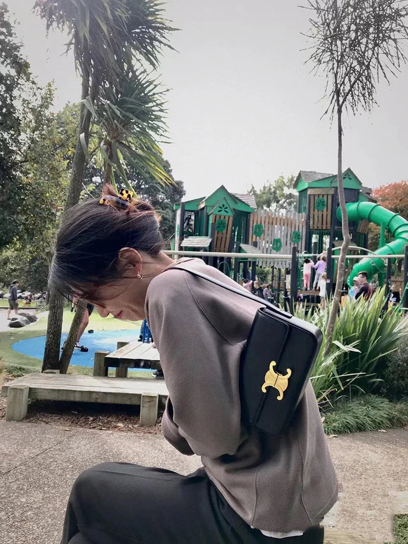 New Niche Superior Texture Underarm Bag Shoulder Handbag 1024041511