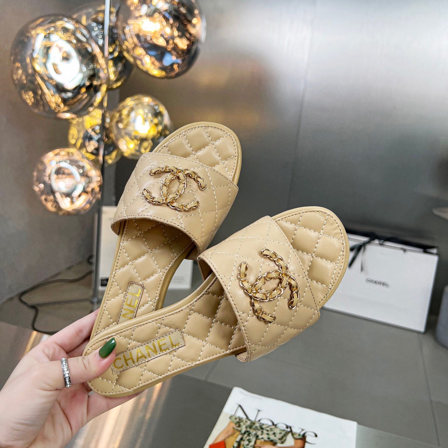 new sandals XC07032301