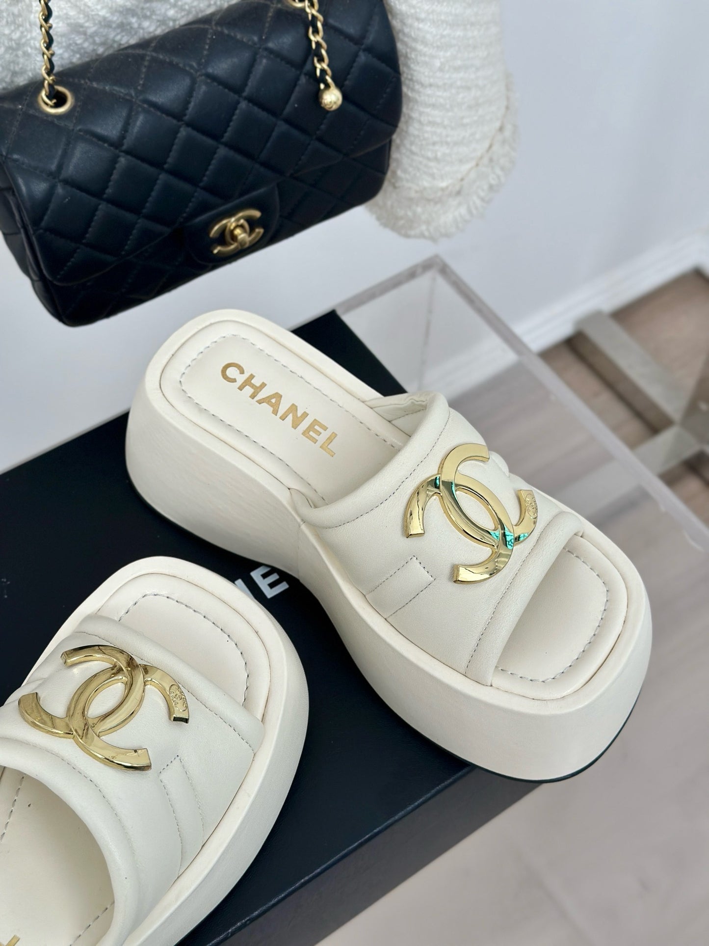 CNL Women Leather Platform Sandal 0724062801