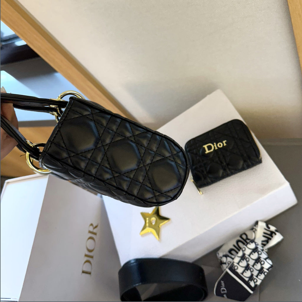 DIO Classic Tote Bag XC24100804