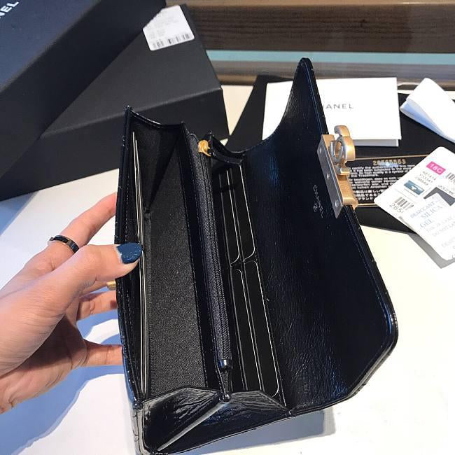 Classic Logo Printed Elegant Bag 0823121309