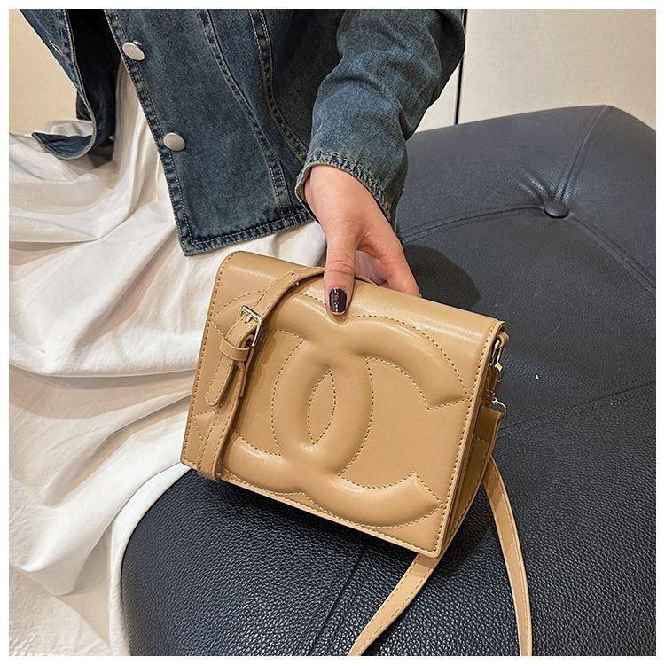 New Crossbody Bag Fashionable Small Square Bag Shoulder 1024071522