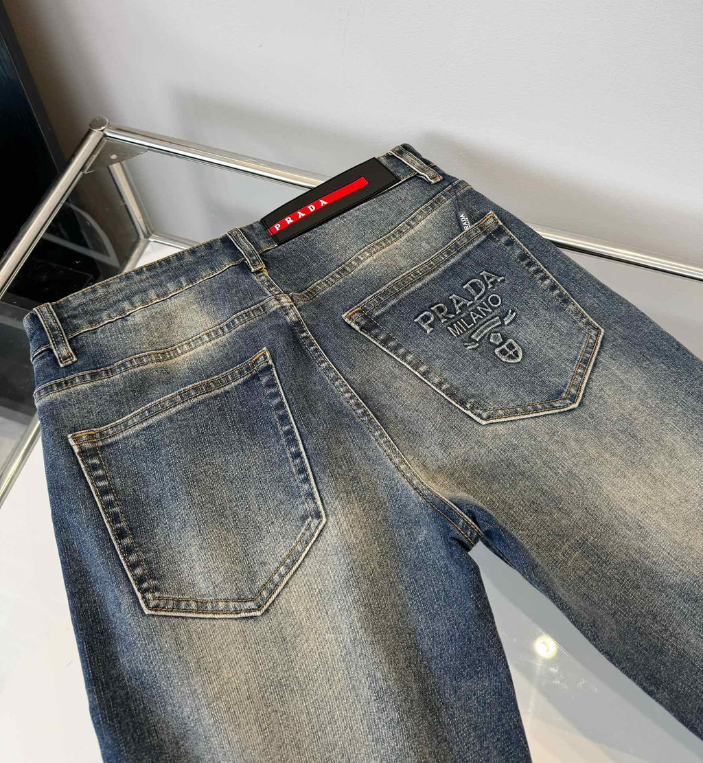 PR Embossed Letters Straight Leg Skinny Jeans 1824091007