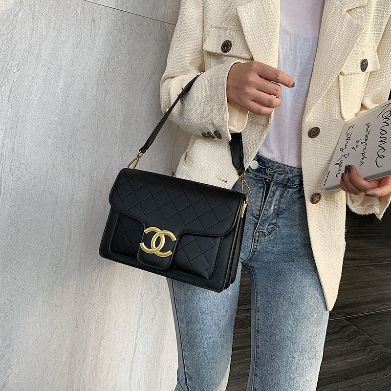 Fashion new shoulder bag PD1023073107