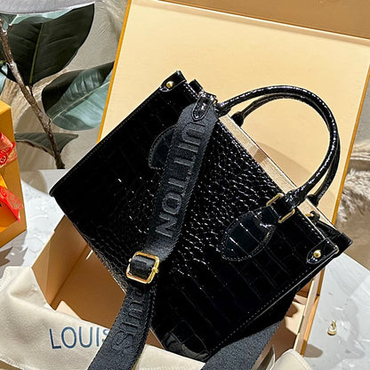 Onthe go east west XC24101004