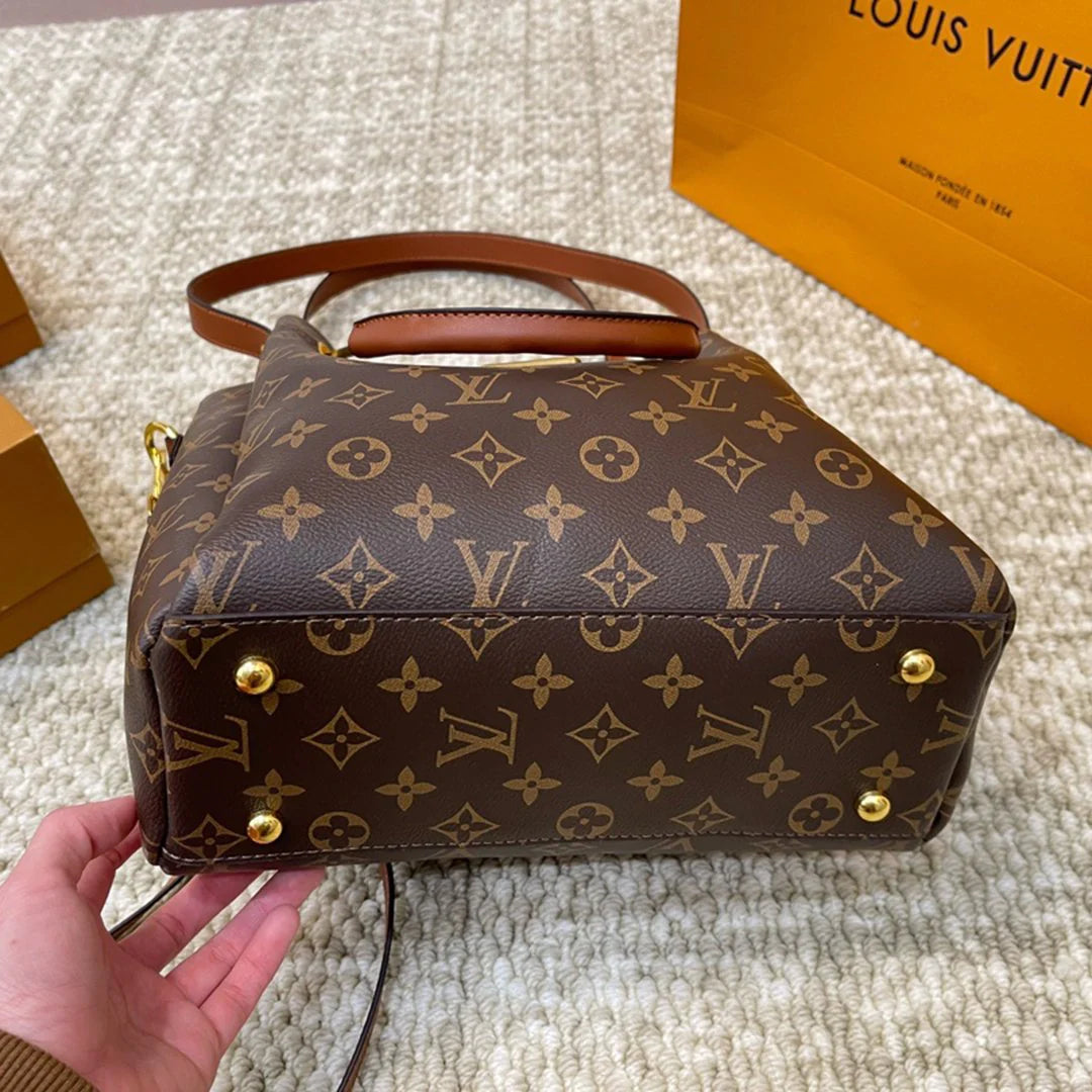 New Fashionable and Versatile Classic Women's Bag 1024012205