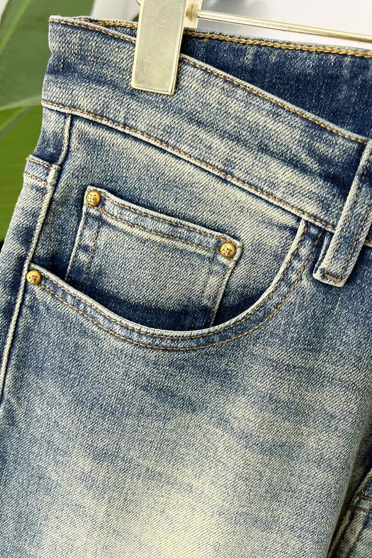 V Fashion new men's jeans 0724101209
