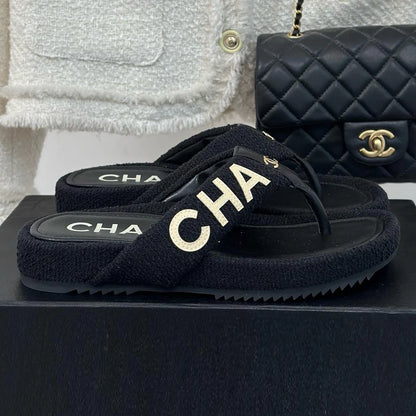 Fashion and versatile sandals 1024041505