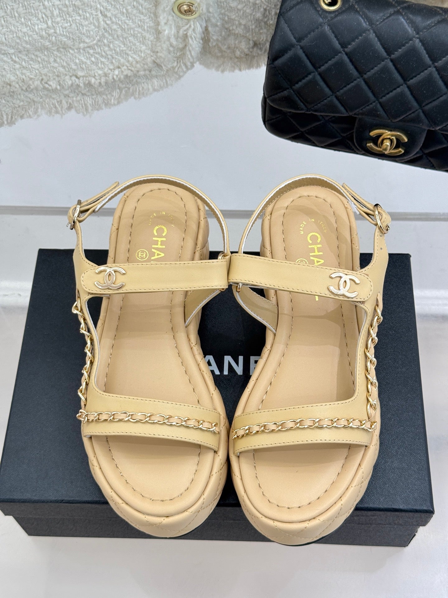 CNL Diamond chain thick-soled platform sandals 0725031110