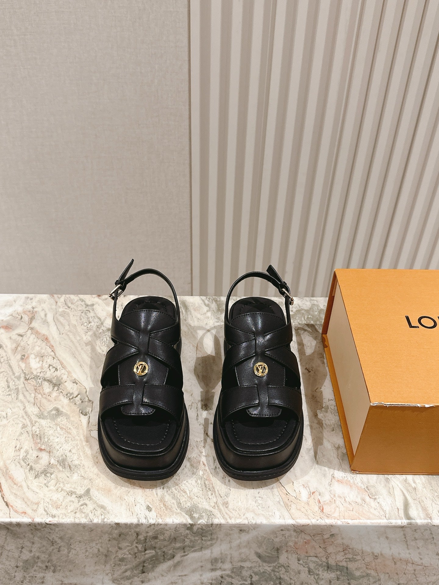 Lvv fashion thick-soled sandals 0725042802