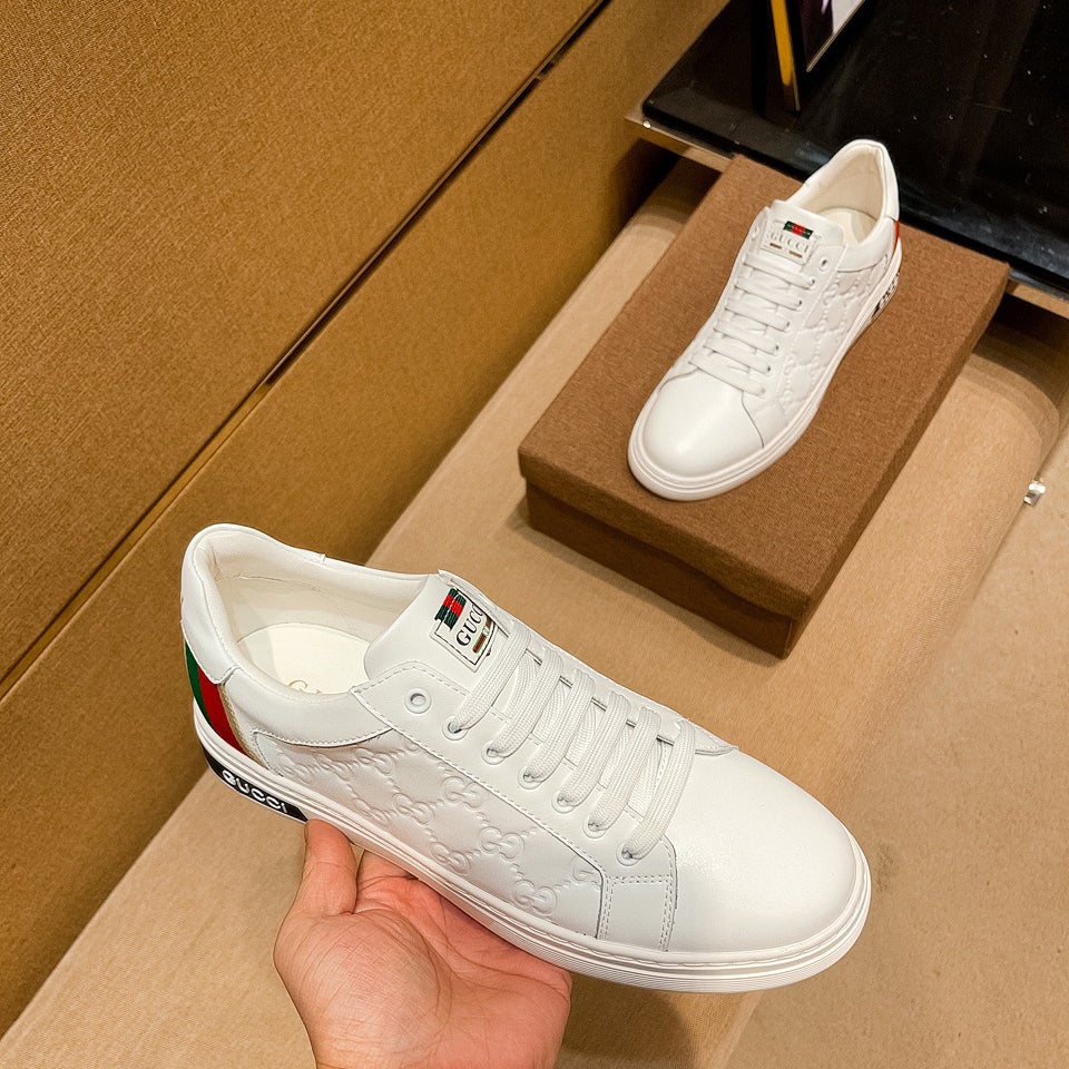 White leather  print sneakers