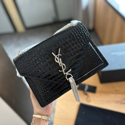 Flip chain tassel bag 1824042602