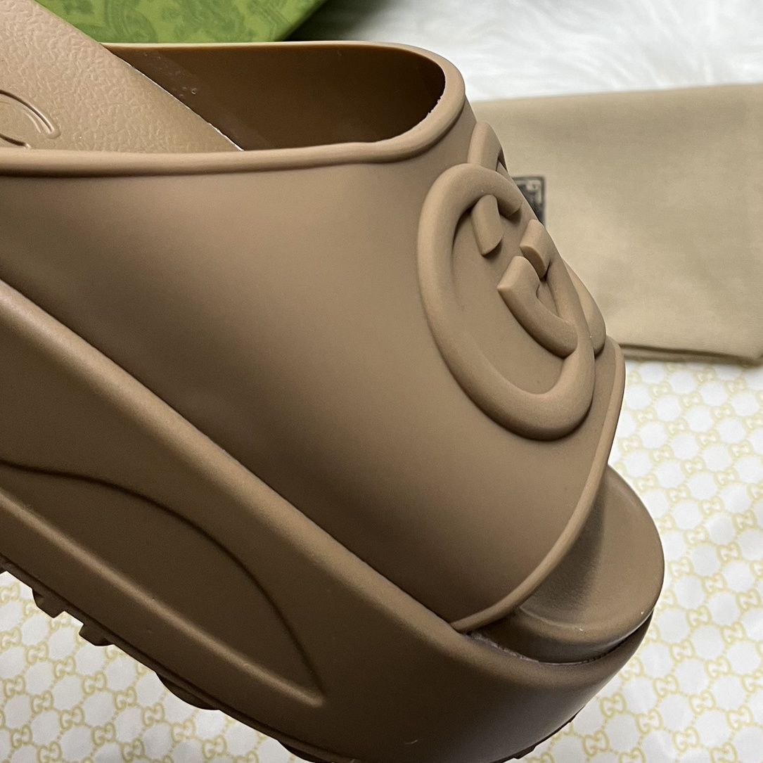 Beach Thick Soled Outdoor Slippers S02