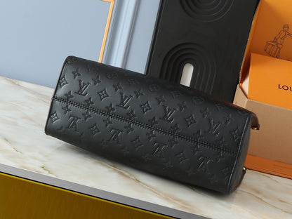 Vintage women's handbag 9000927016