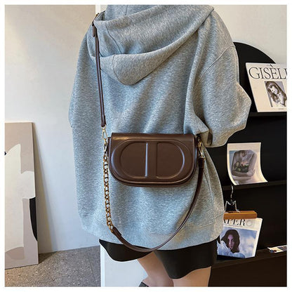 New Fashion Shoulder Crossbody Saddle Bag 1024070320