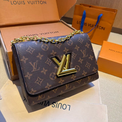 Fashion and versatile casual crossbody bag 1024011702