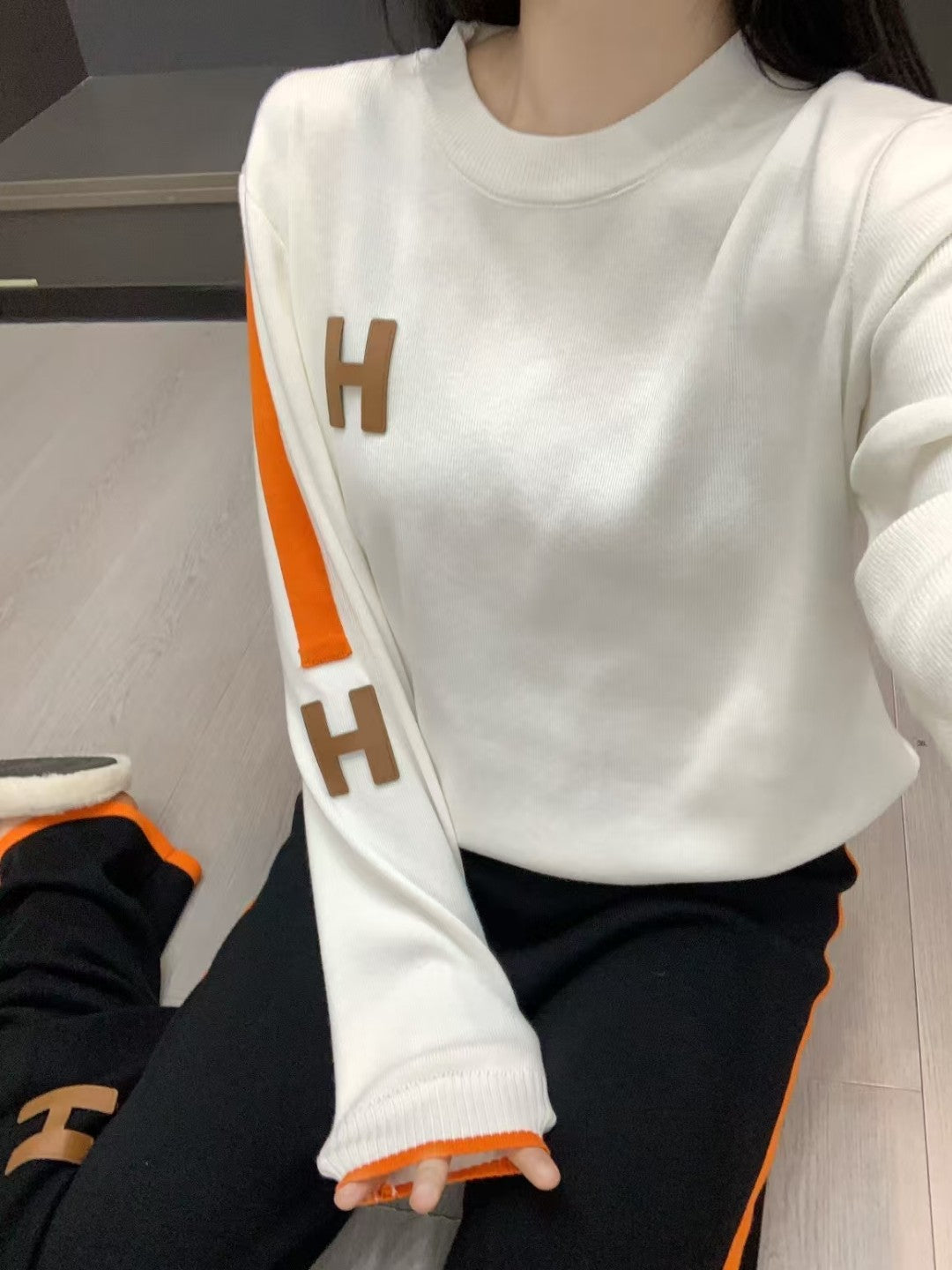 HMS Fashion Women's Knitted Suit 0725022108