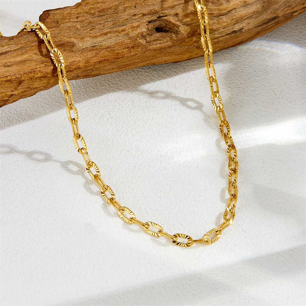 Ins-style embossed necklace 2025081207