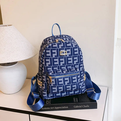 A fashionable double-zipper laptop bag 2025073124