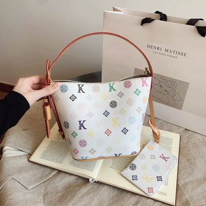 Classic leather women's crossbody bag 2025073123