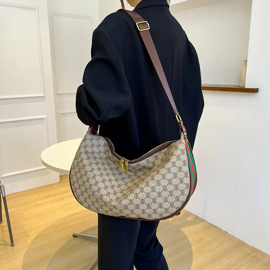 Large-capacity shoulder crossbody bag 2025080807