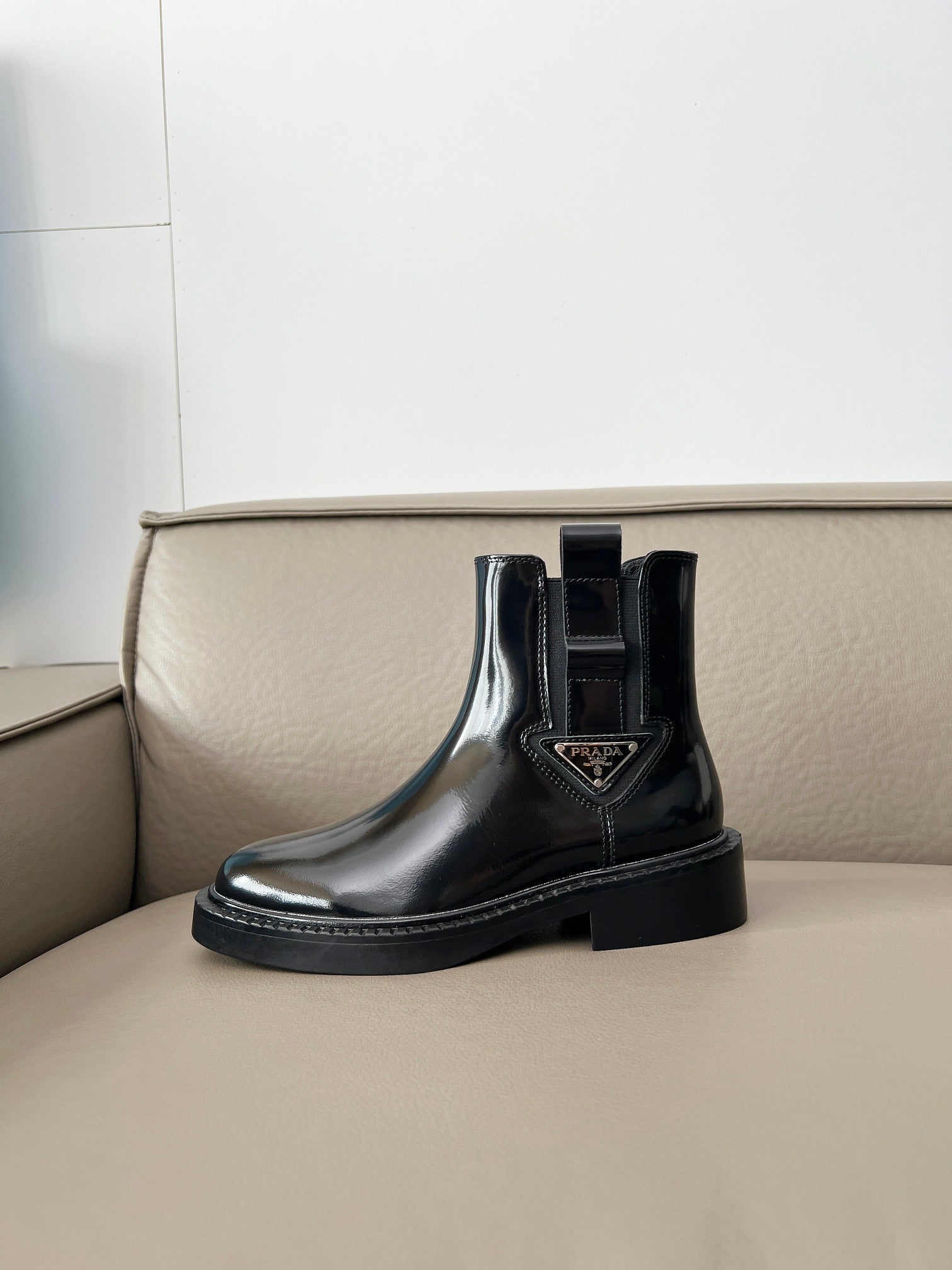 Prd new patent leather high-top boots 0725091501