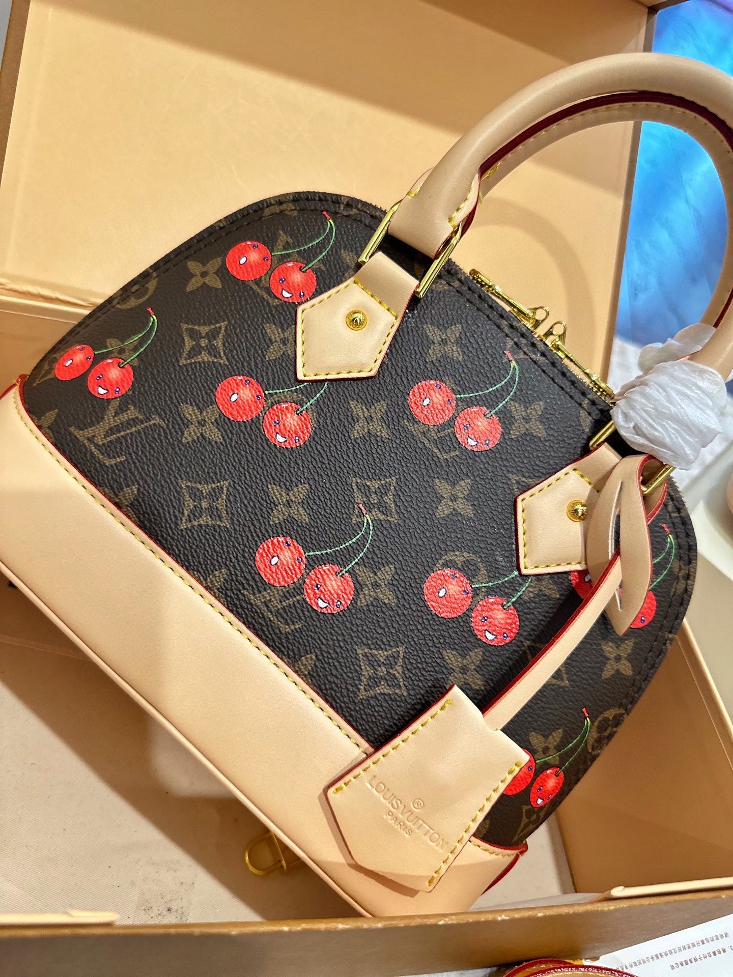 Lvv fashion cherry shell bag 0725071804