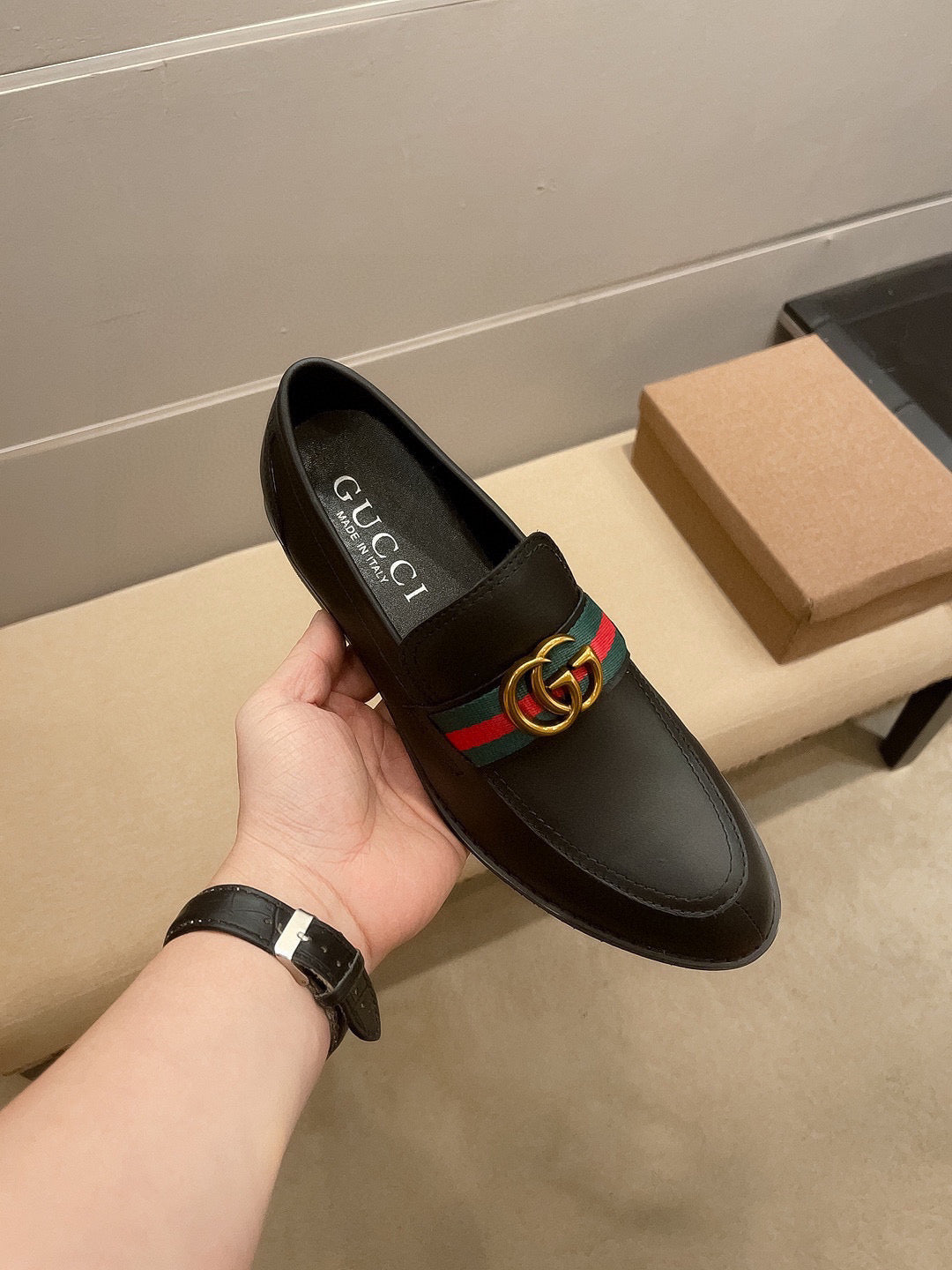 GG metal logo men's Loafers 0725082201