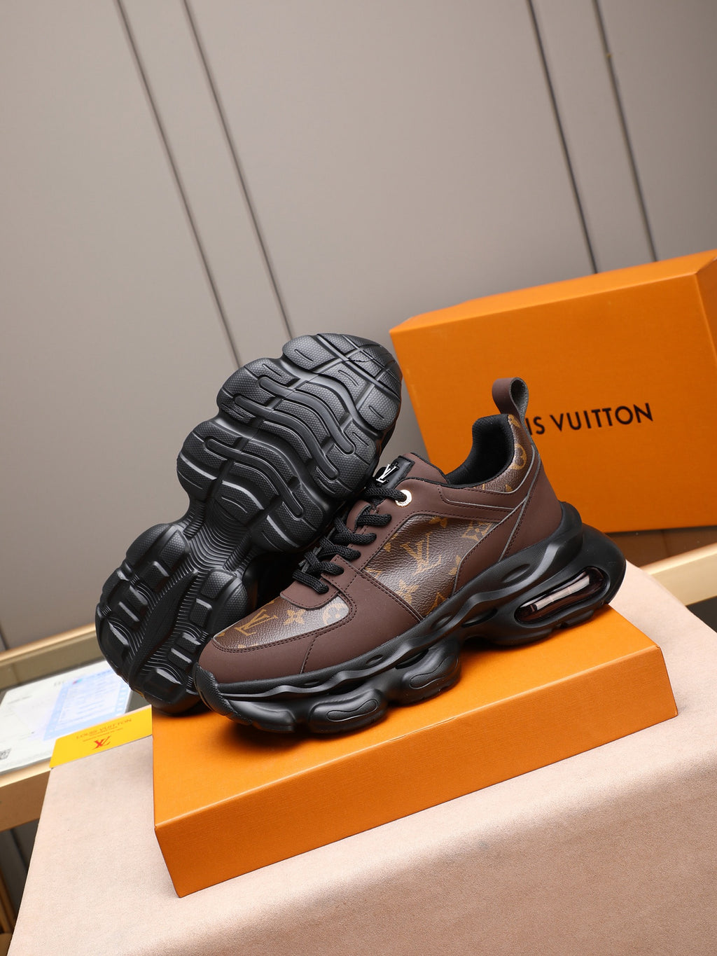 Lvv 25ss Autumn New Printed sports shoes 0725081801