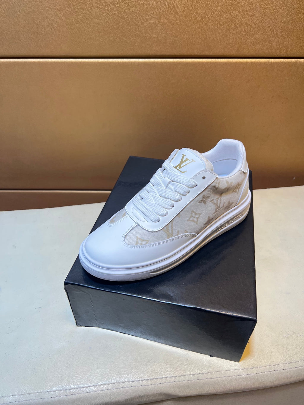 Lvv's new printed sports shoes 0725101305