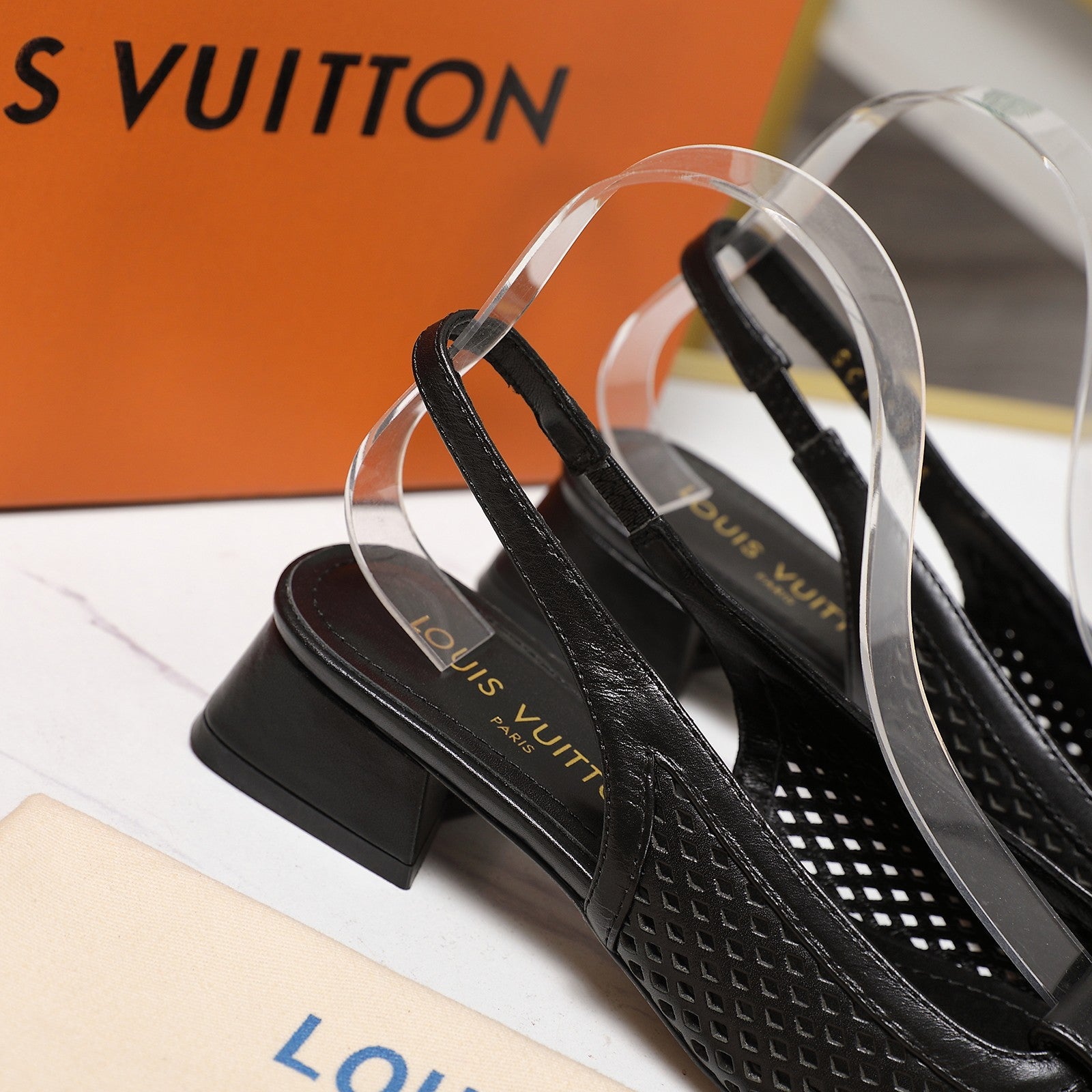 Lvv perforated sandals 0725102303